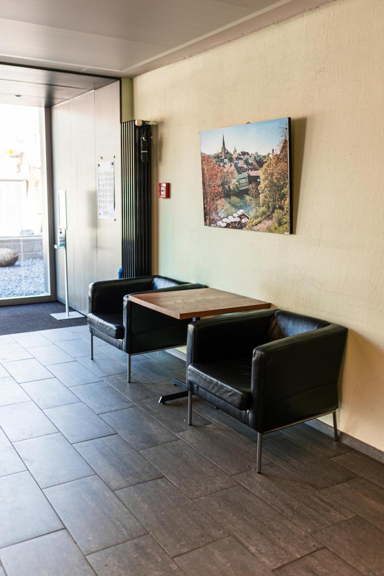 Baden Youth Hostel Екстериор снимка
